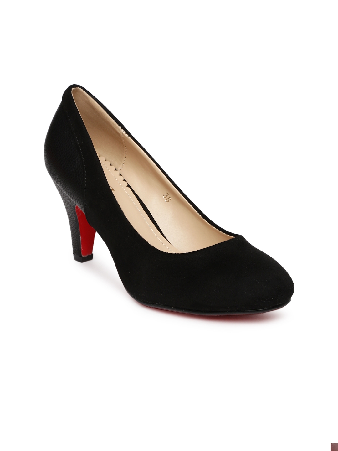 pump heels myntra