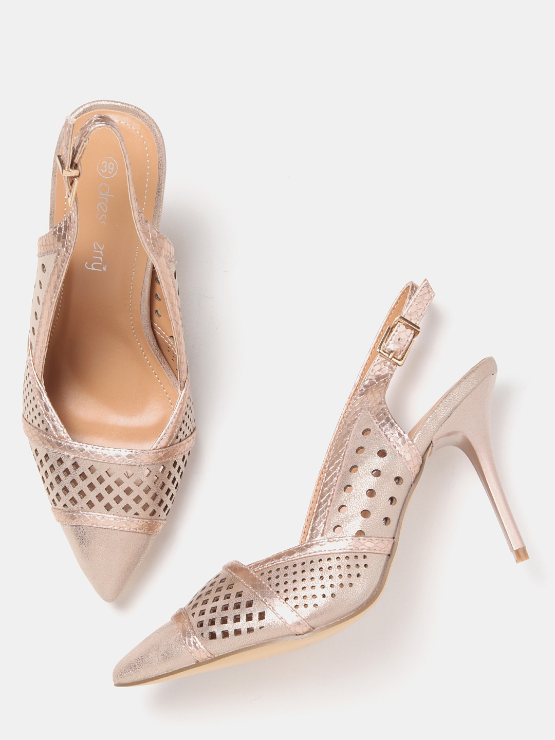 pump heels myntra