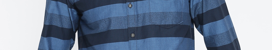 Buy Wrangler Men Blue Regular Fit Striped Casual Shirt - Shirts for Men ...