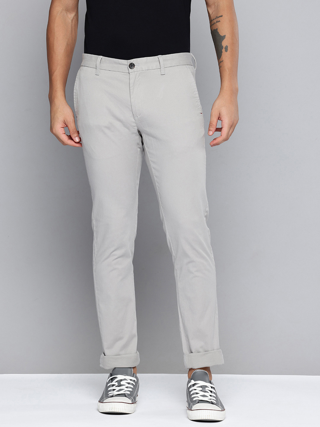 Buy Indian Terrain Men Brooklyn Slim Fit Chinos - Trousers for Men ...
