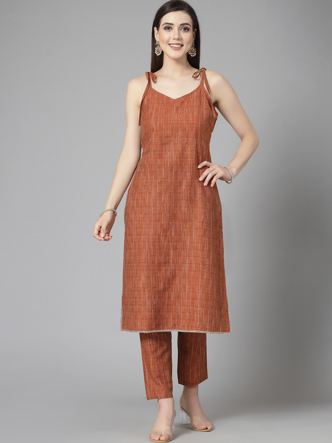 Women  Rust Straight Kurta Paired With Tonal Bottom