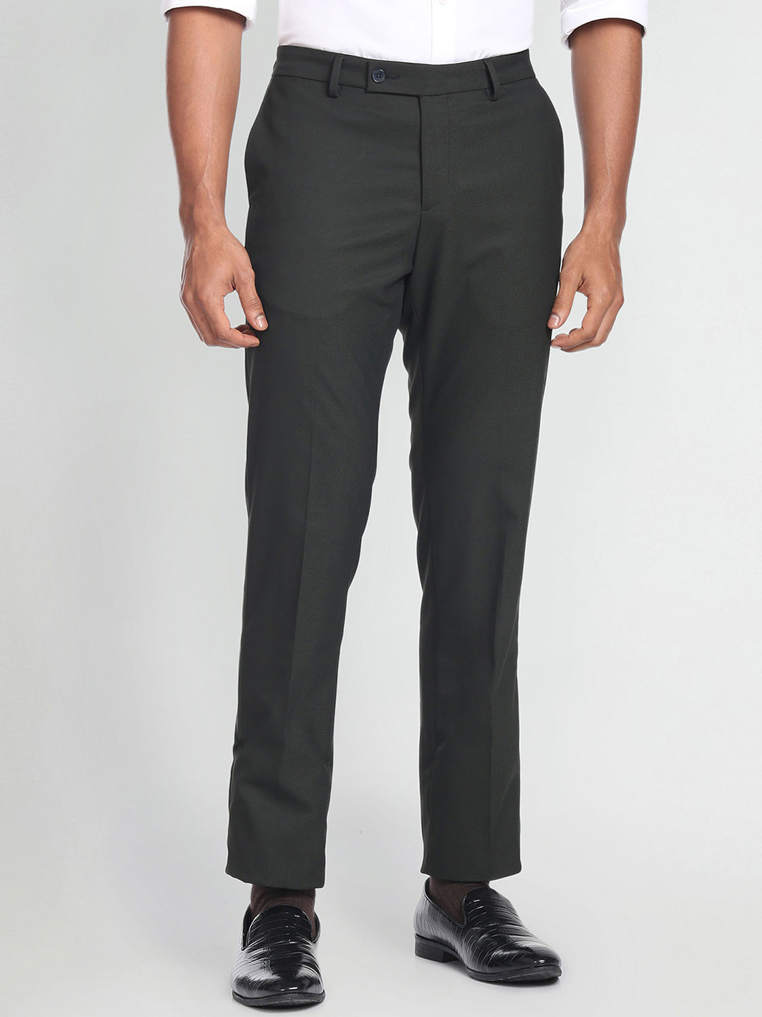 Buy Arrow Men Mid Rise Formal Trousers - Trousers for Men 24983314 | Myntra