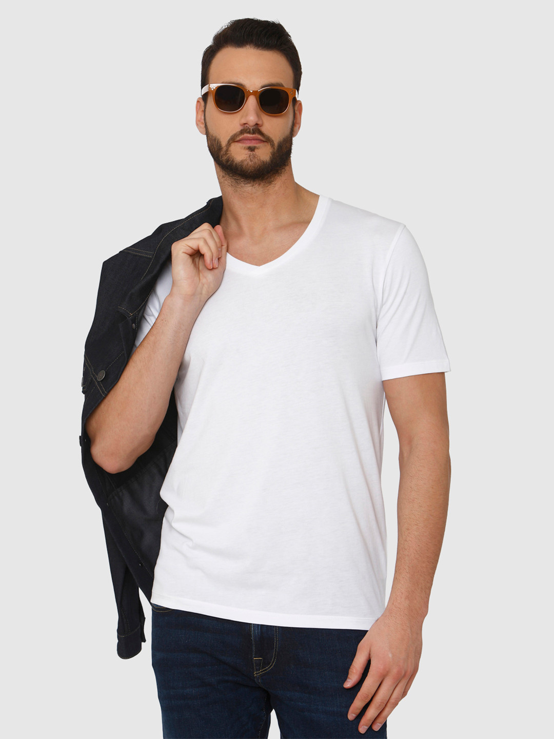 Buy SELECTED Men White Solid Slim Fit V Neck Pure Cotton T Shirt