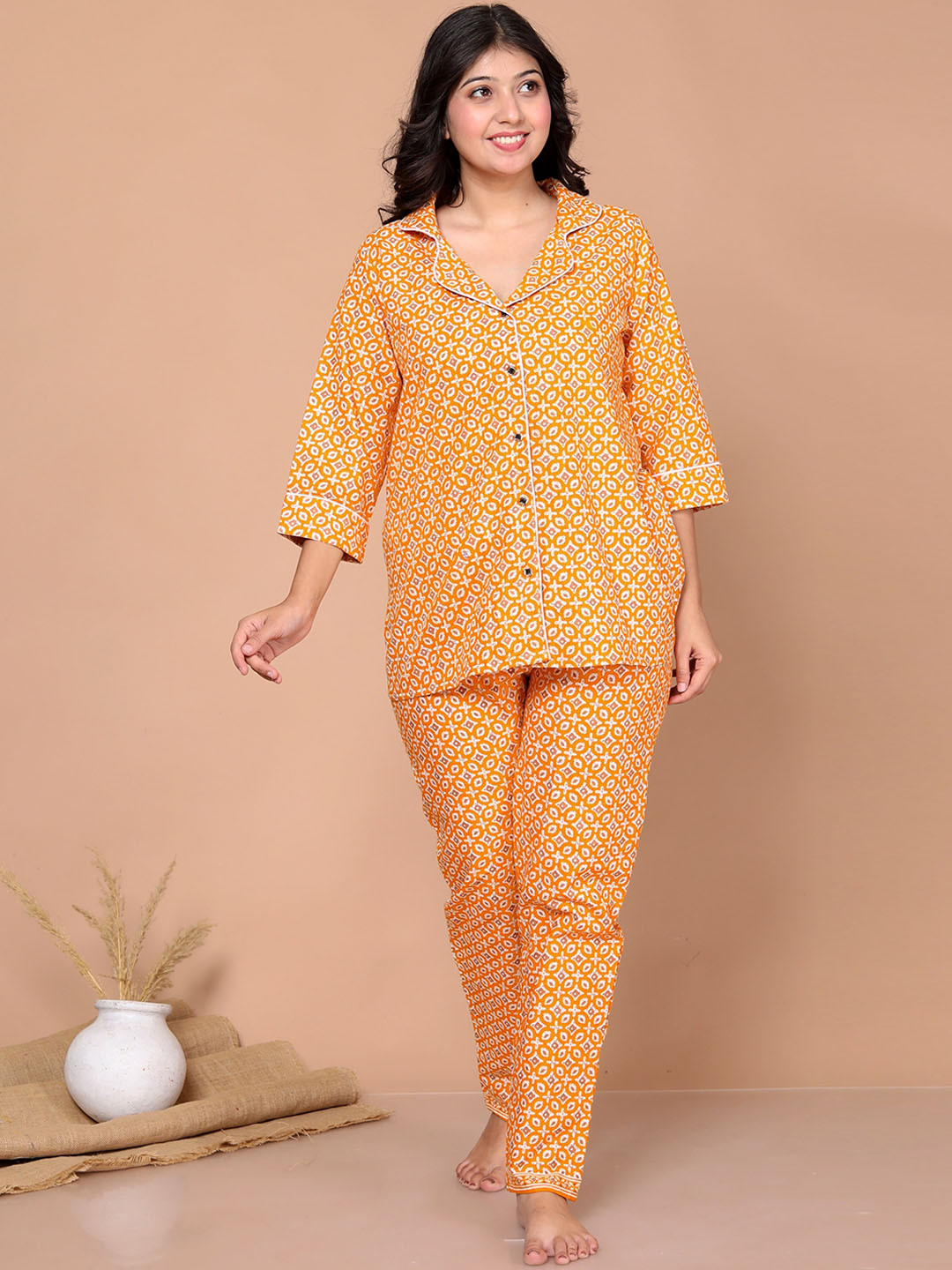 Buy SP DESIGNS Ethnic Motifs Printed Lapel Collar Pure Cotton Night