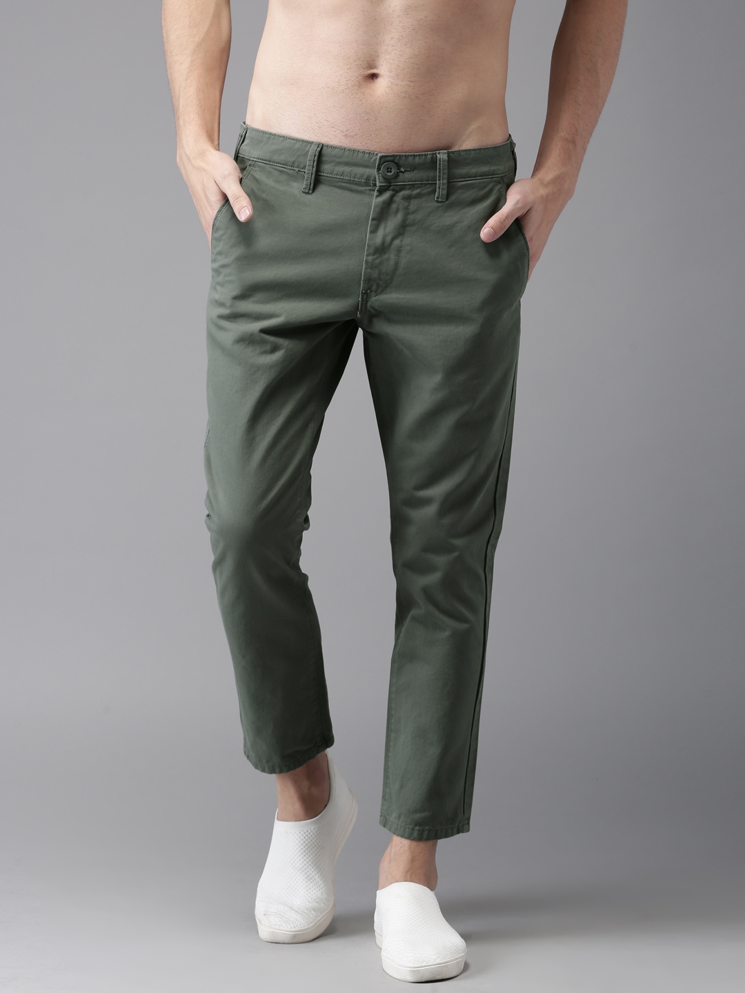 Buy HERE&NOW Men Green Slim Fit Solid Cropped Chinos - Trousers for Men ...