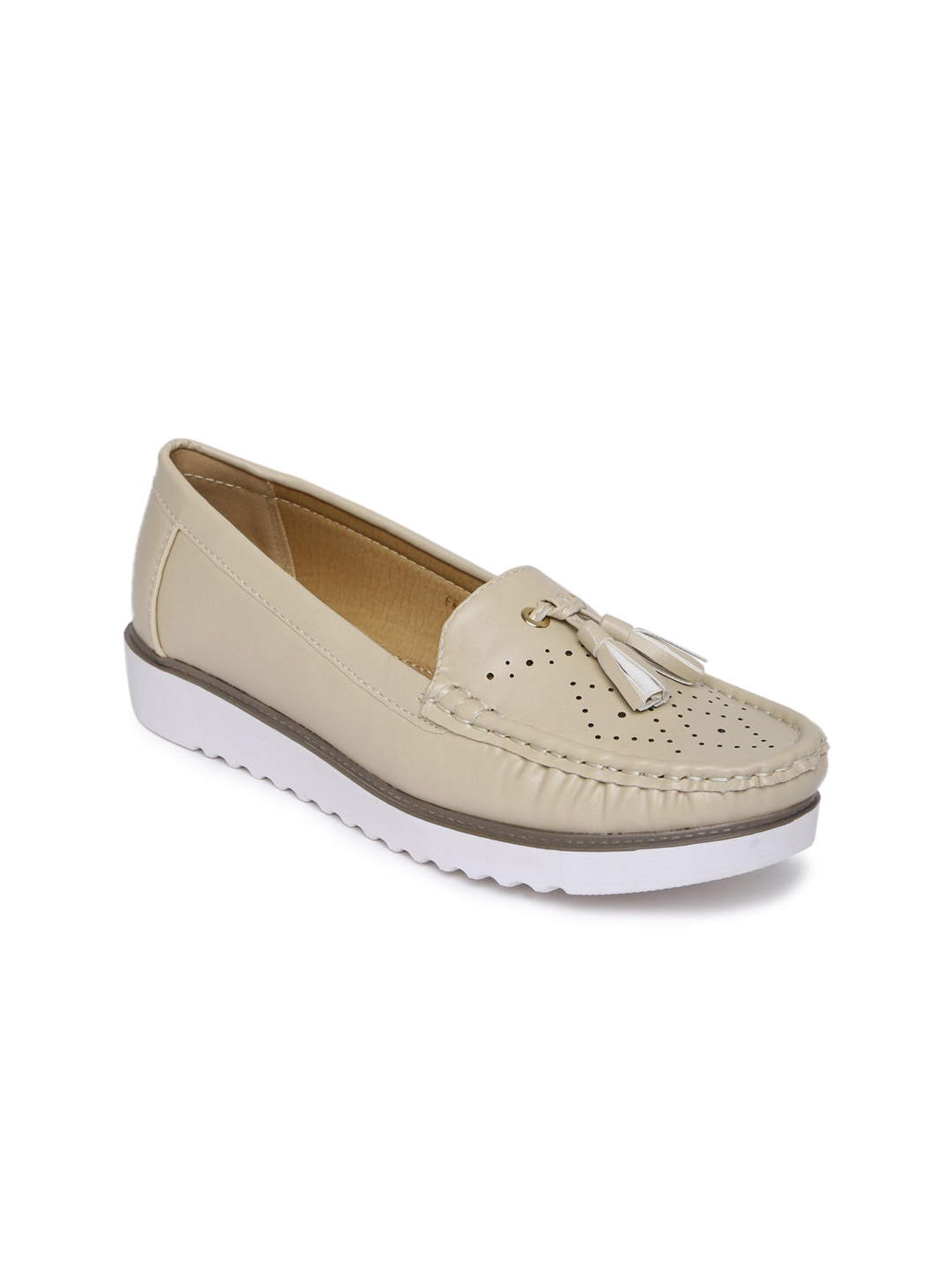 tassel loafers myntra