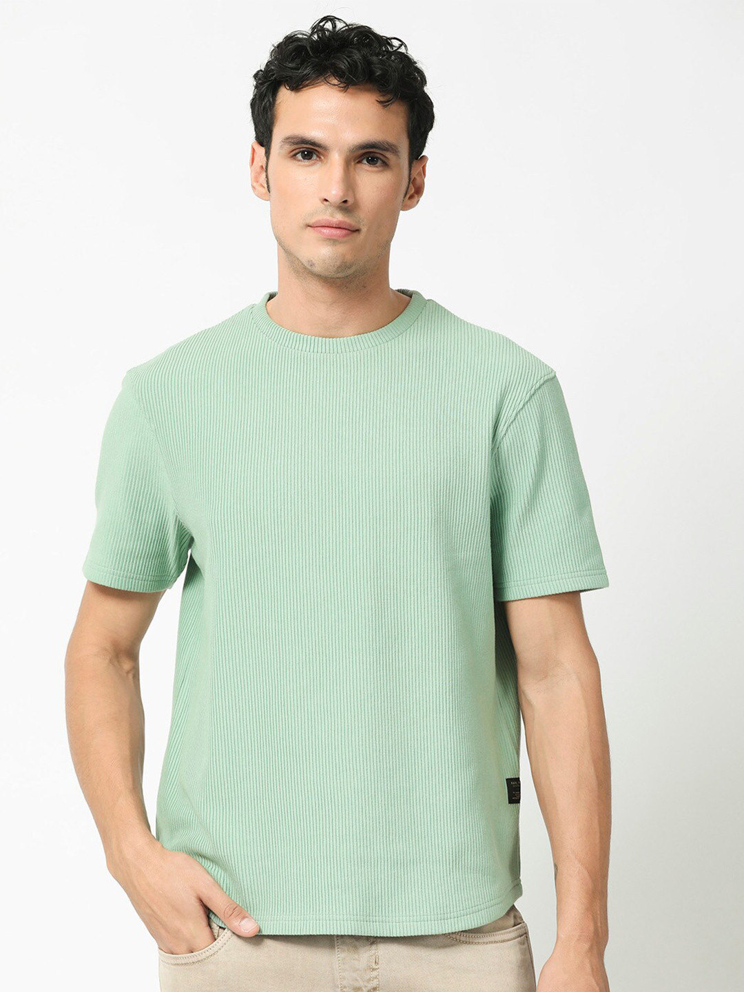 RARE RABBIT Men Solid Round Neck Cotton Oversized T-shirt