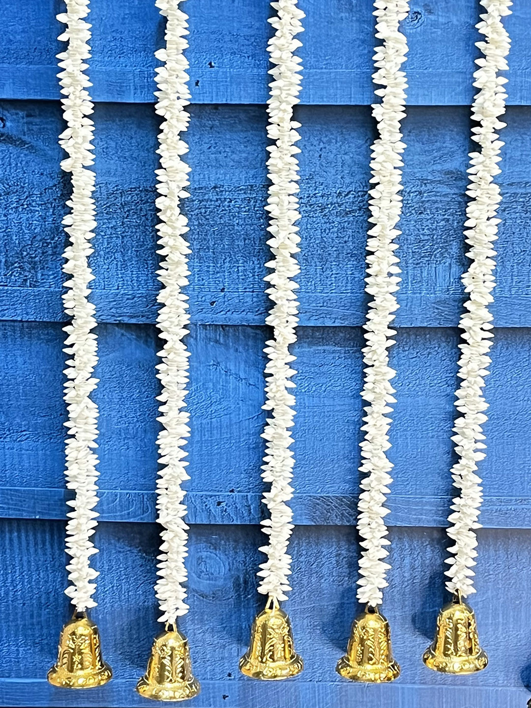 Buy Akaar White 6 Pieces Mogra Wall Hangings Festive Decor for Unisex