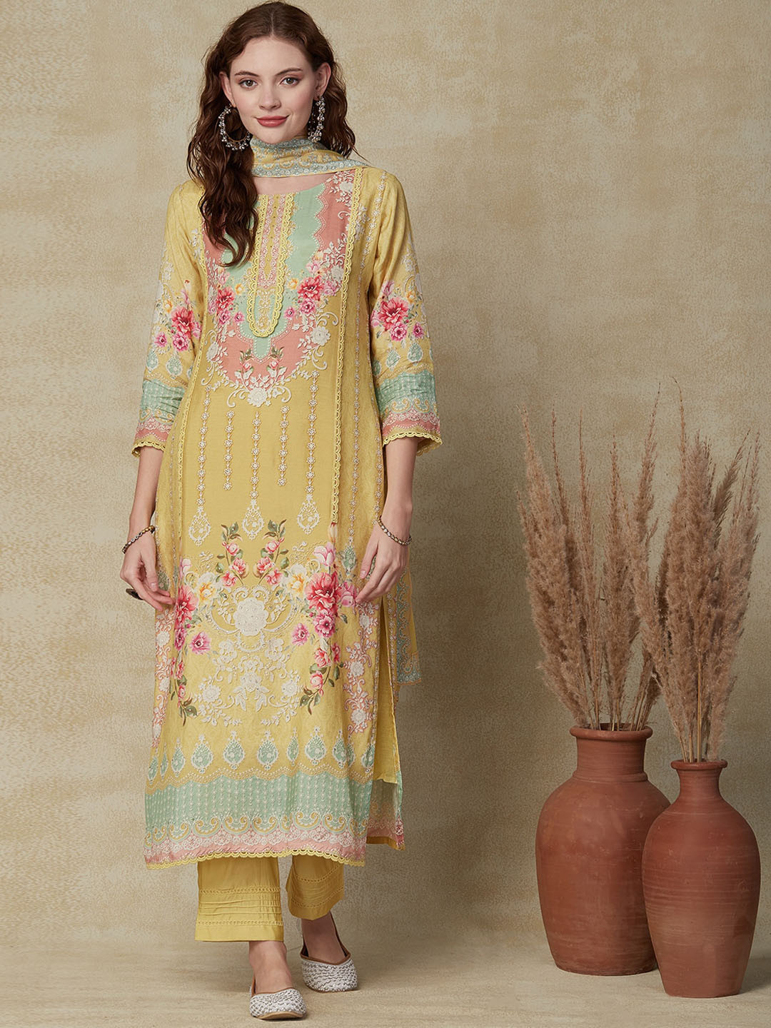 Women Grey Floral Printed Flared Kurta With Trouser And Dupatta main image 0