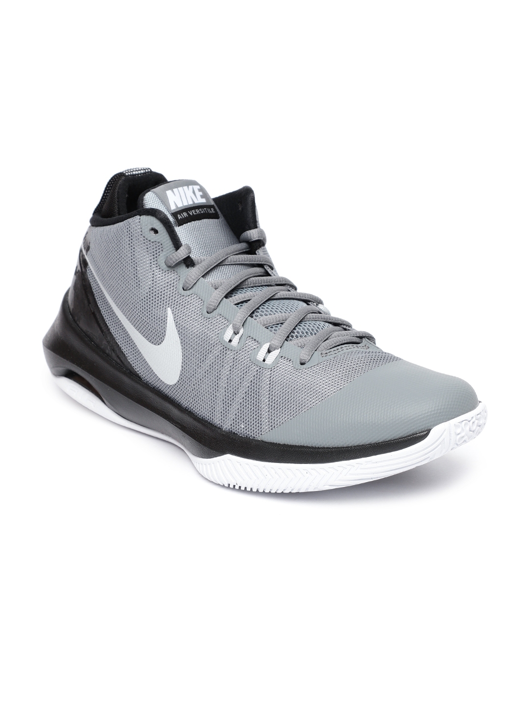 nike air versitile basketball shoes