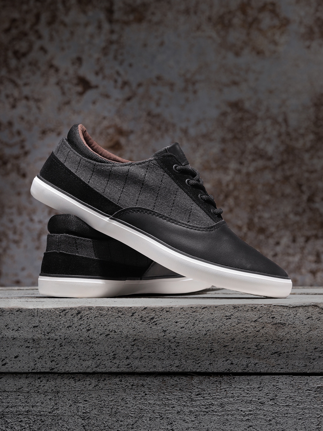 jslides platform sneakers