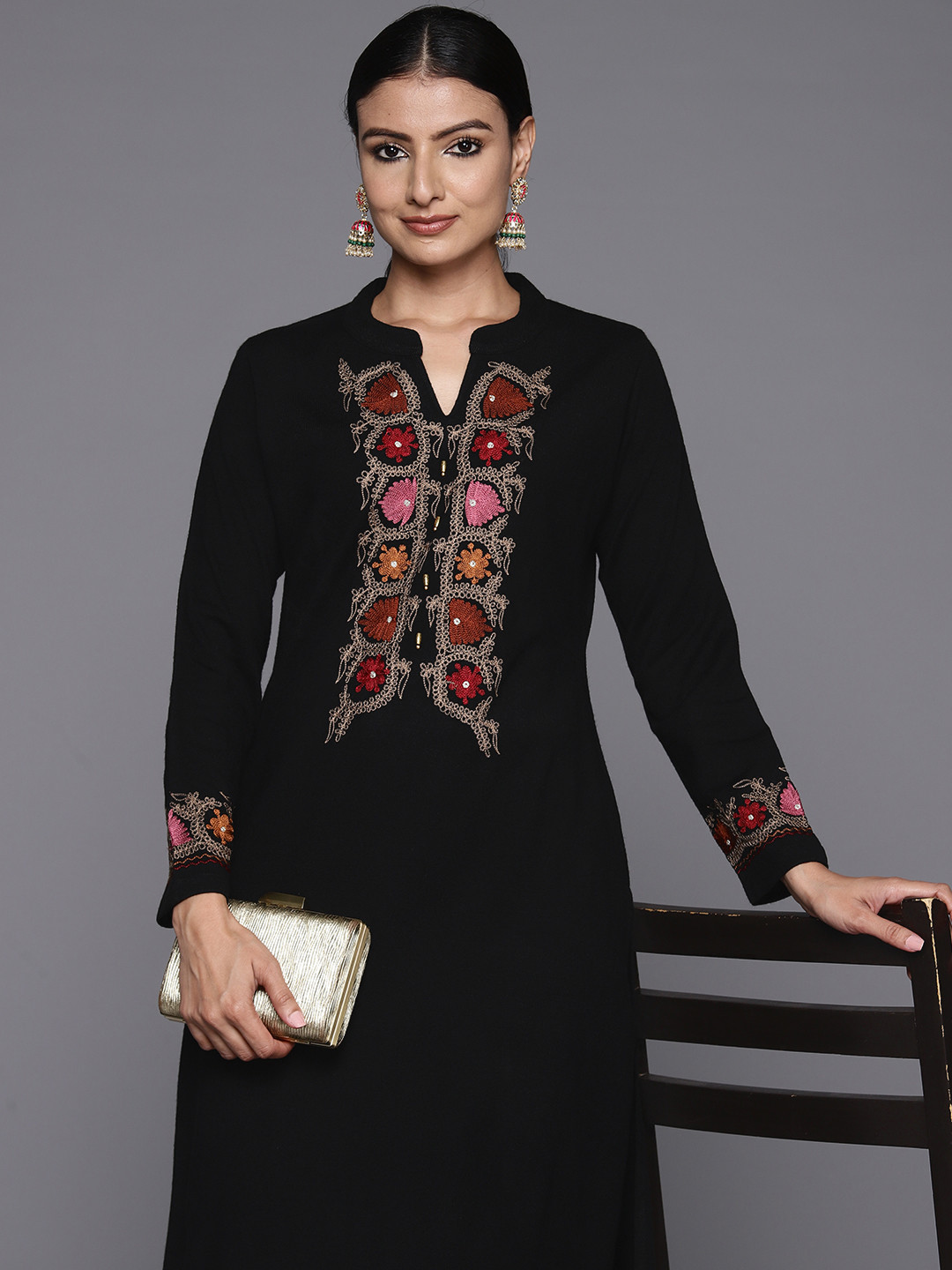 Women Beige Calf Length Three-Quarter Sleeves A-Line Floral Yoke Design Cotton Kurta main image 1