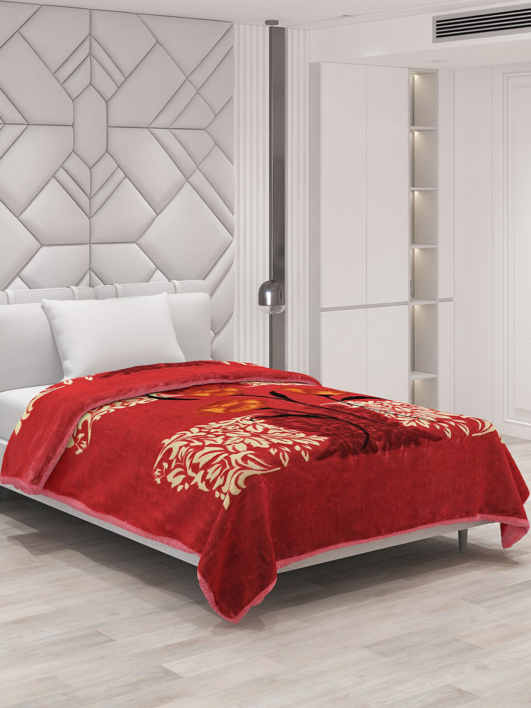 Buy Monte Carlo Spark Rust & White Floral 1000 GSM Heavy Winter Single