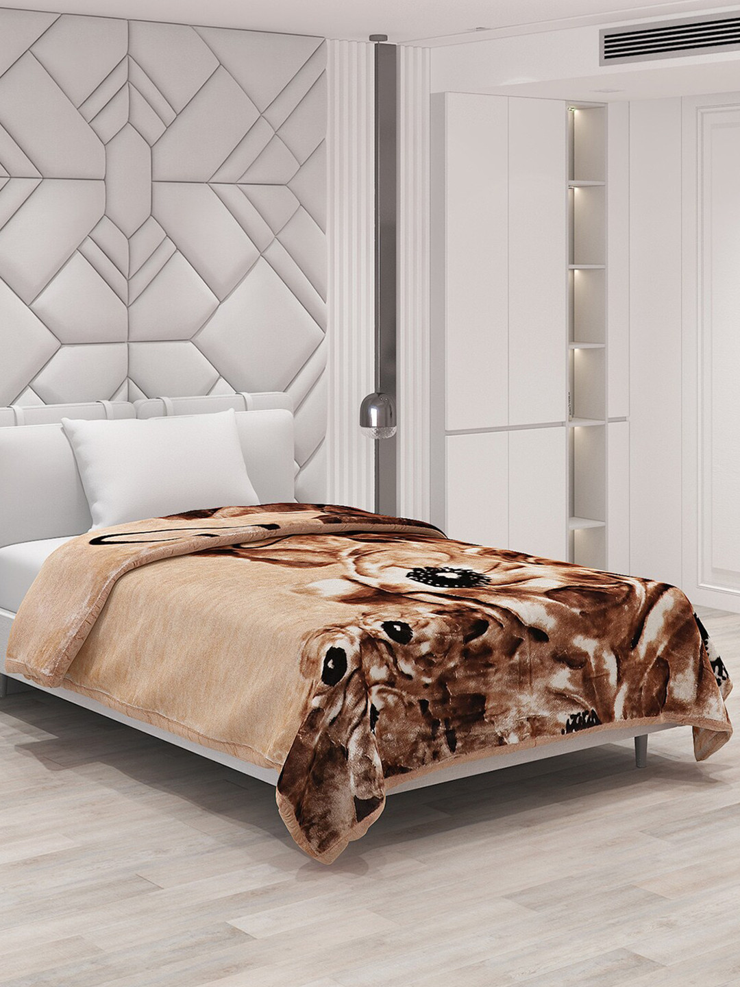 Buy Monte Carlo Impact Brown & Black Floral Heavy Winter 1000 GSM