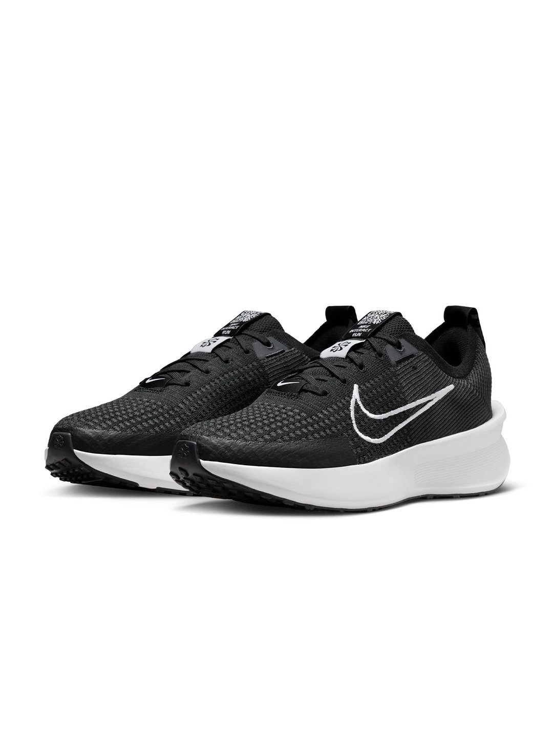 mens nike road running shoes