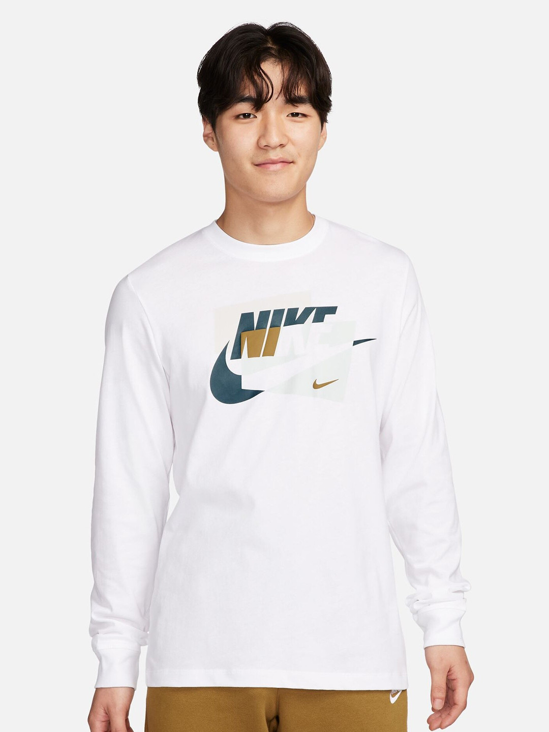 myntra nike tshirts