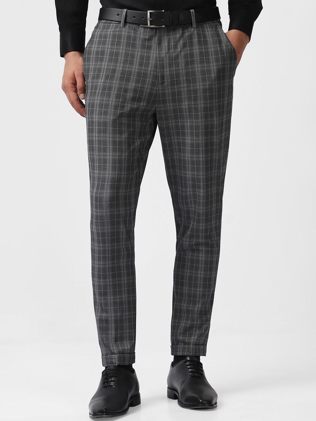 Buy Van Heusen Men Checked Mid Rise Formal Trousers - Trousers for Men ...