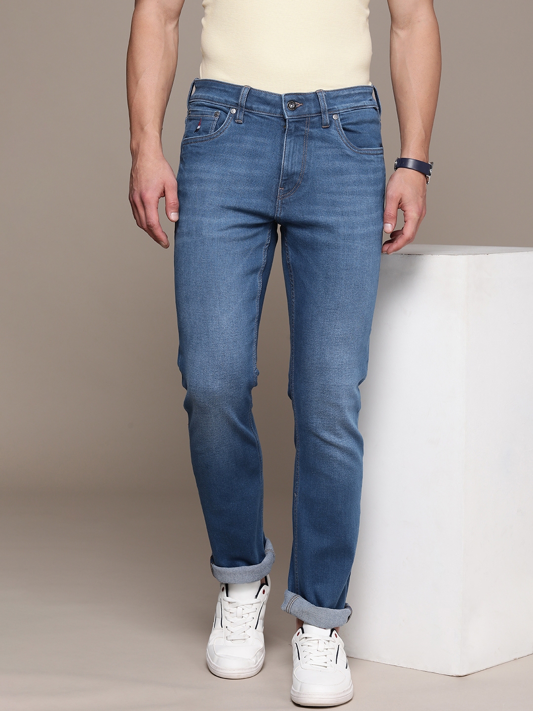 Buy Nautica Men Straight Fit Low Rise Light Fade Stretchable Jeans ...