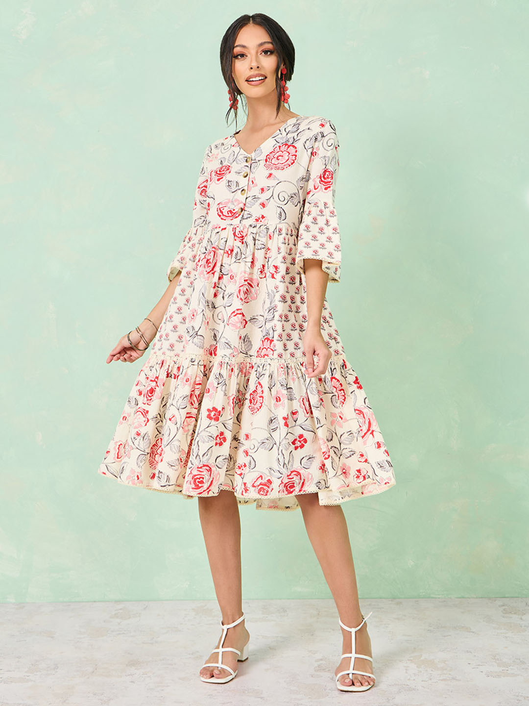 Women Green & Red Floral Printed Fit And Flare Dress main image 0