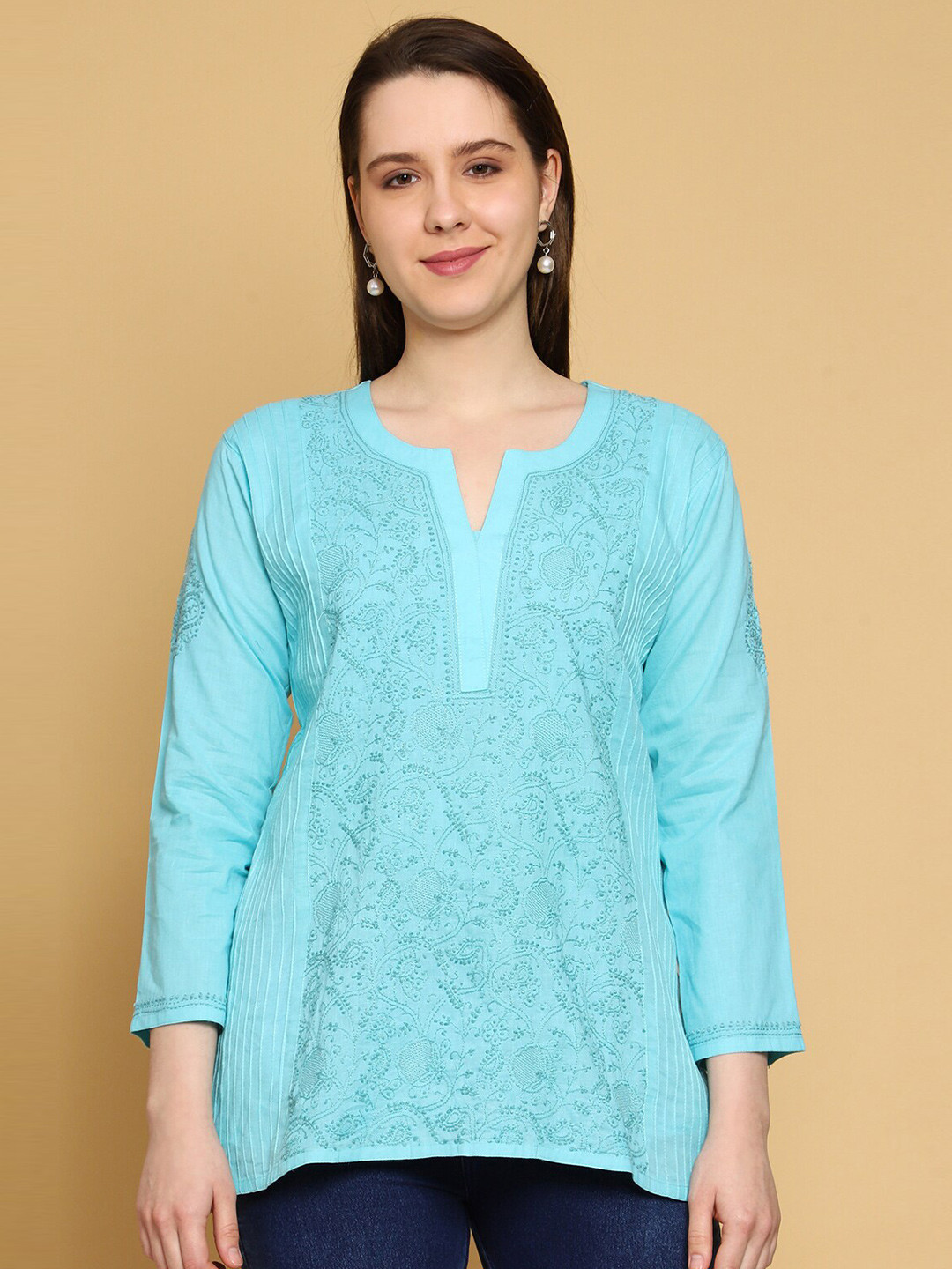 Women's Navy Blue Floral Embroidered Thread Work Straight Kurta main image 1