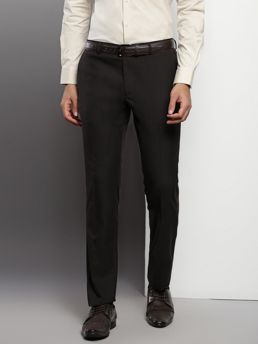 Buy Tommy Hilfiger Men Mid Rise Formal Trousers - Trousers for Men ...
