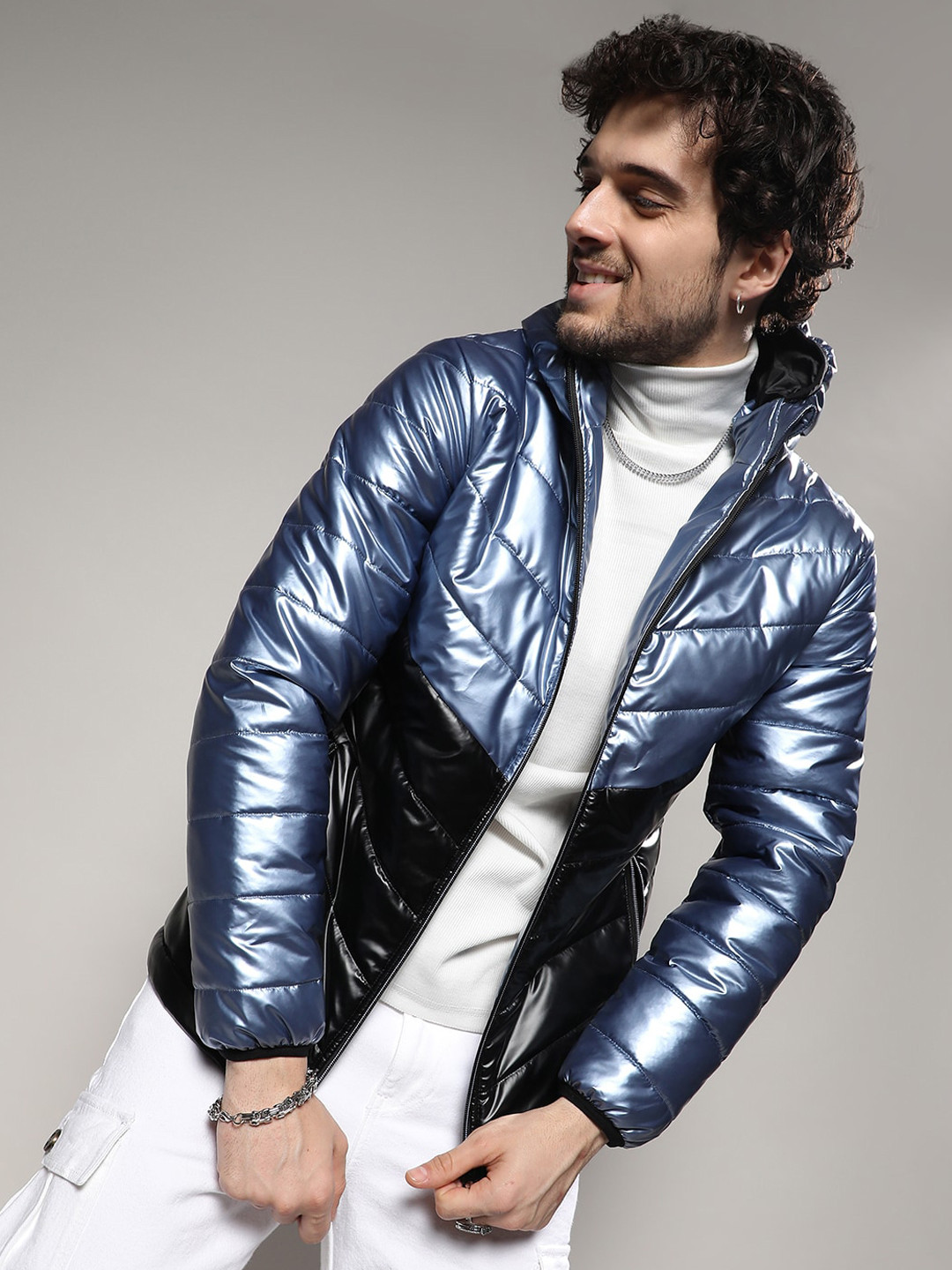 Campus Sutra Grey Windcheater Puffer Jacket main image 0