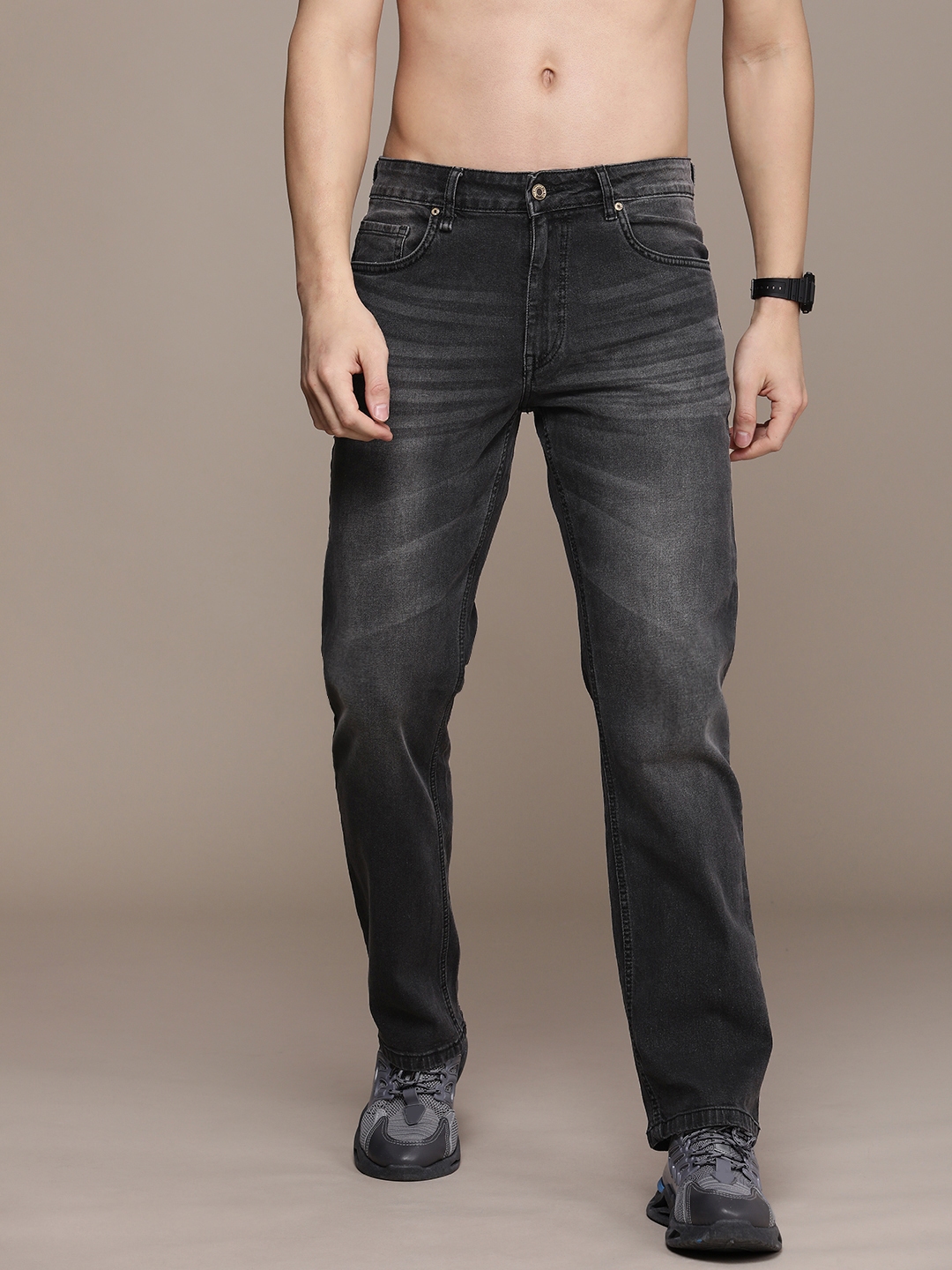 Buy Roadster Men Heavy Fade Stretchable Jeans - Jeans for Men 25816298 ...
