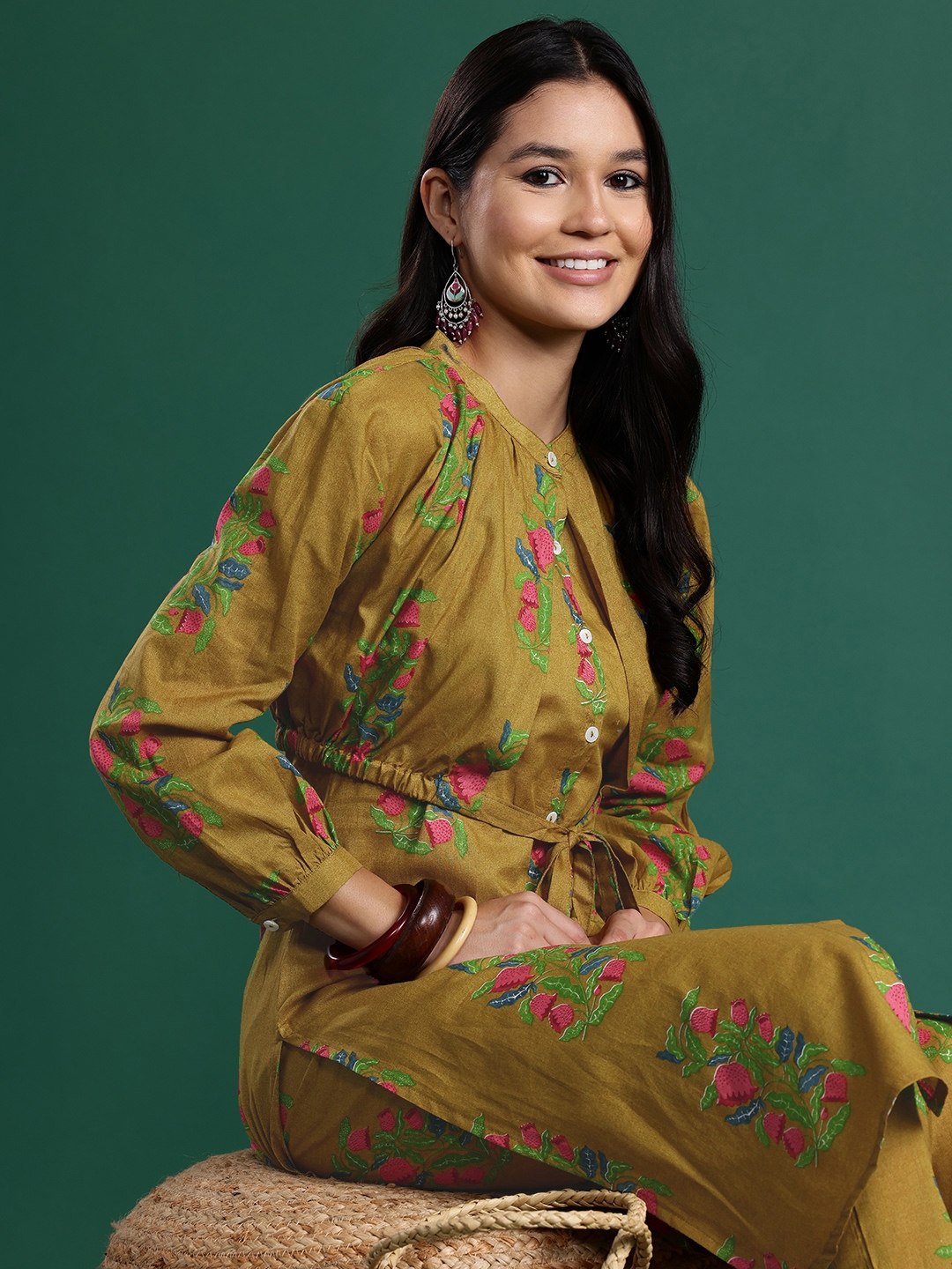 Buy Sangria Pure Cotton Floral Print Kurta With Attached Jacket ... image.