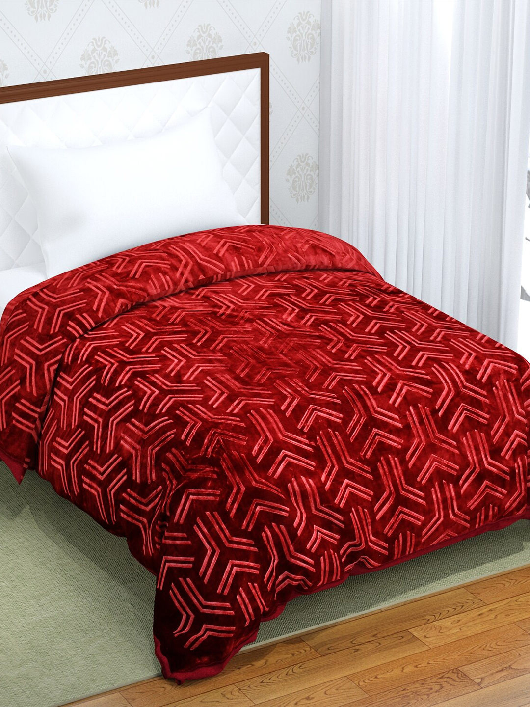 Buy Florida Maroon Geometric Mink Heavy Winter 950 GSM Single Bed