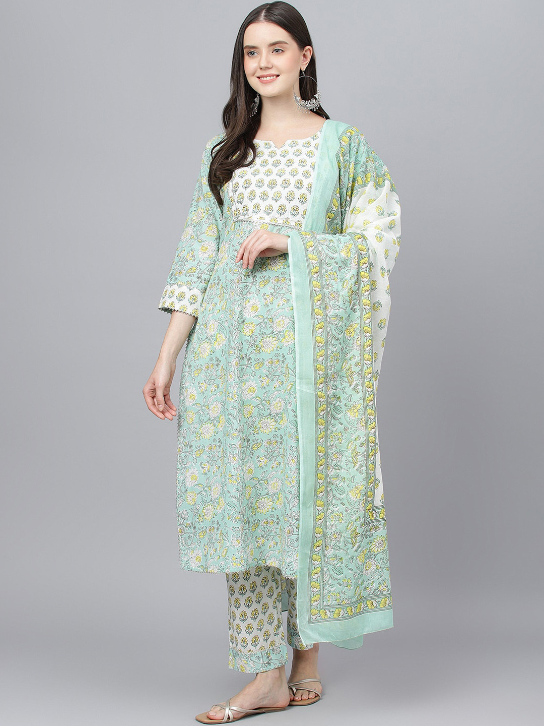 Women Green Floral Printed Empire Gotta Patti Pure Cotton Kurta with Trousers & With Dupatta main image 1