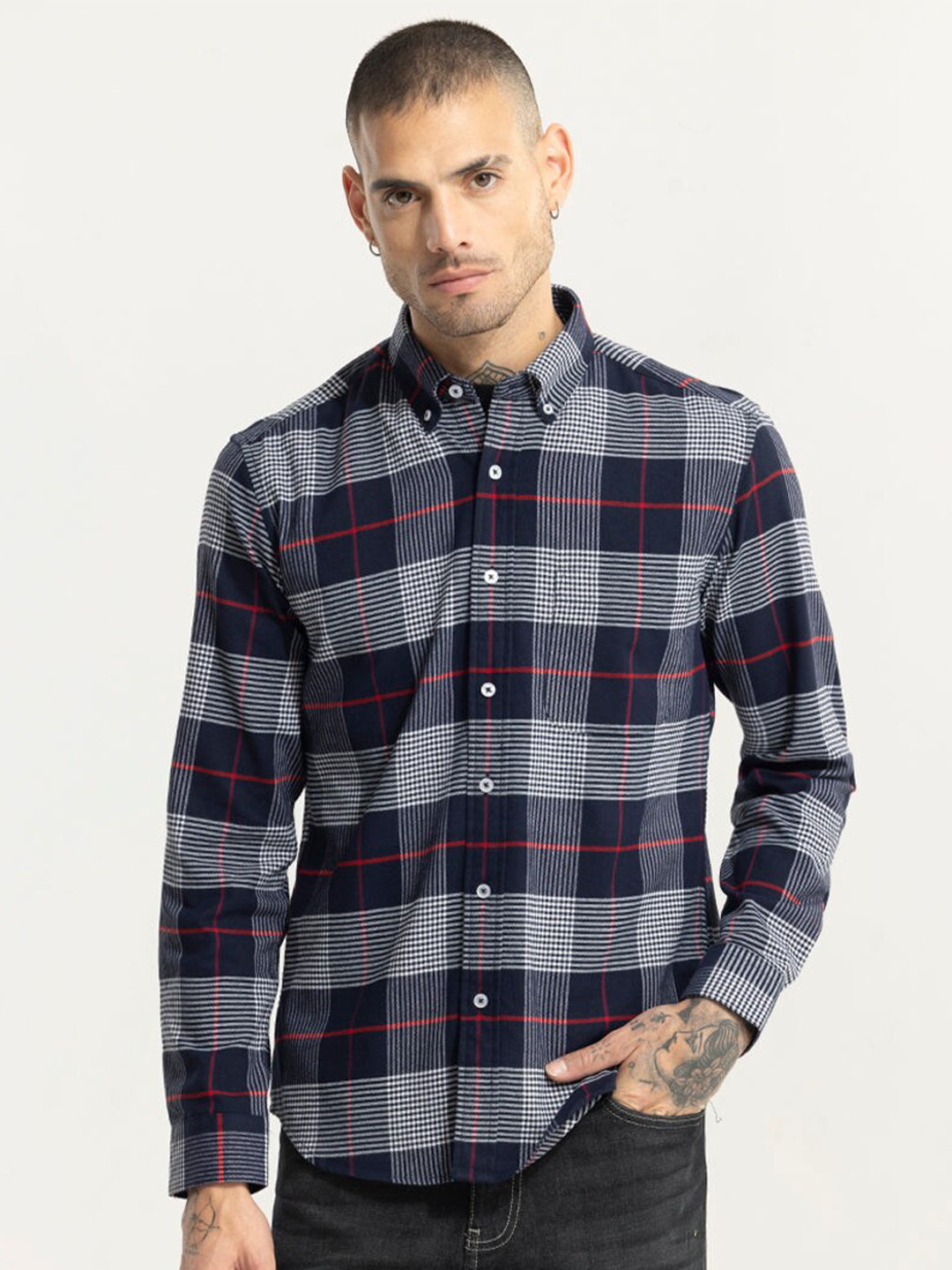 Buy Snitch Navy Blue Button Down Collar Classic Slim Fit Checked Casual