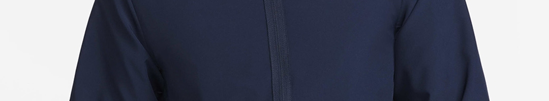 Buy Nike Form Dri FIT Hooded Versatile Hooded Zip Up Sporty Jacket ...