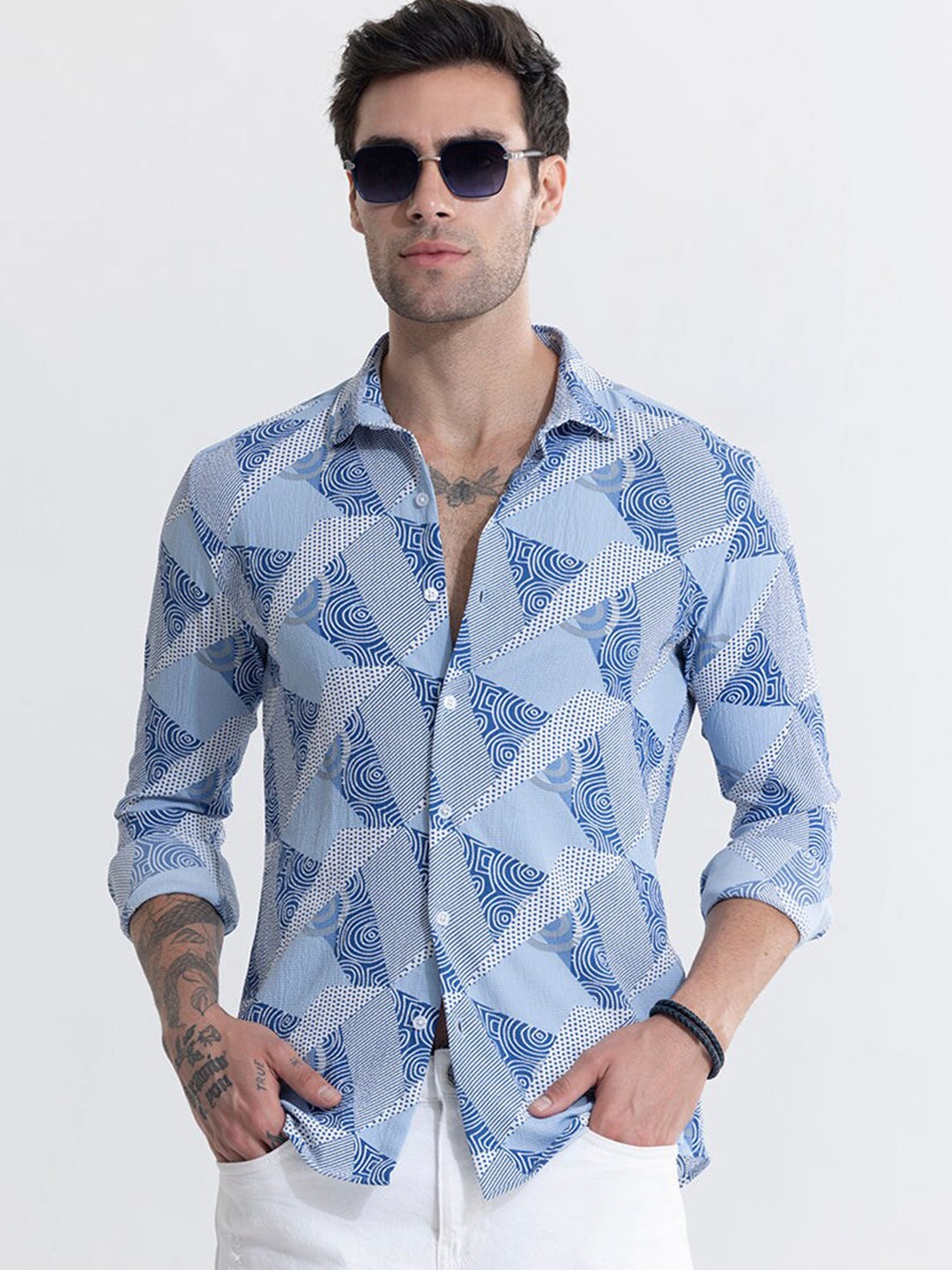 Buy Snitch Blue Geometric Printed Classic Slim Fit Casual Shirt Shirts For Men 26131194 Myntra