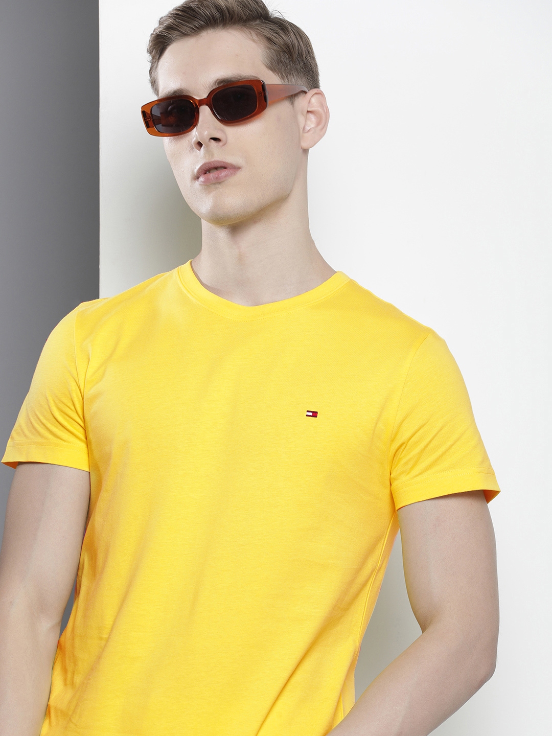 Buy Tommy Hilfiger Pure Cotton Slim Fit Casual T Shirt - Tshirts for ...