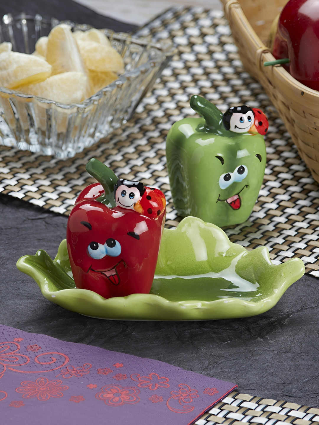 Buy Kookee 2 Pcs Red & Green Patterned Ceramic Salt Pepper Containers