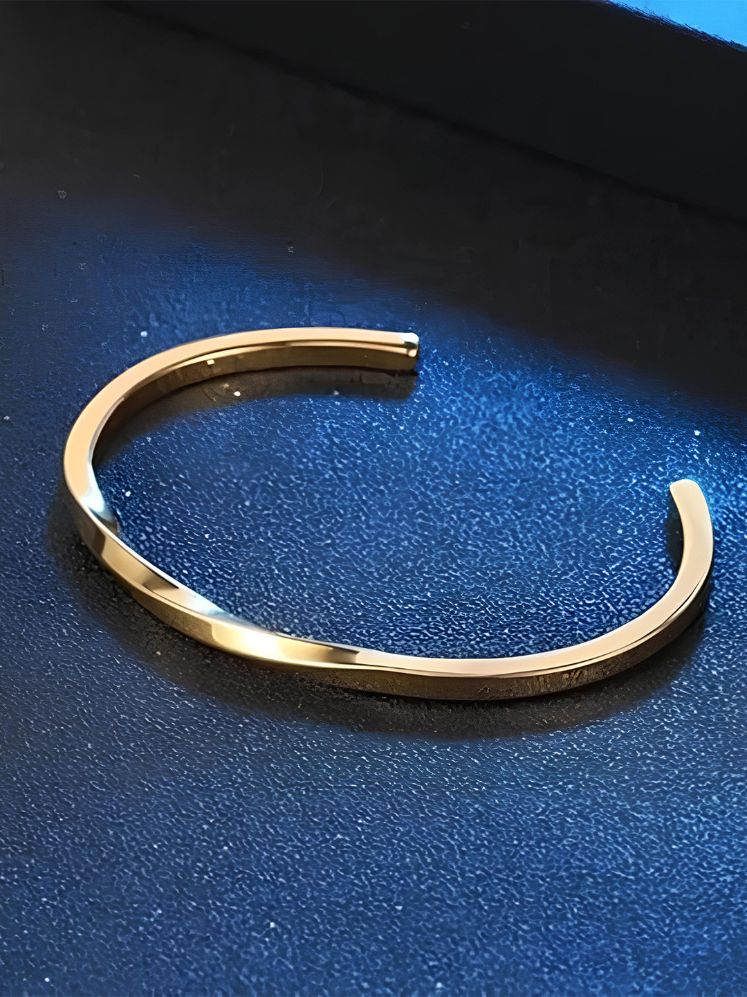 Taoqiao Men Gold Personalized Cuban Bracelet 7.5/8.5/9inch 18K Gold Plated Stainless Steel Figora Classic Hip Hop Gold Bracelet For Men In | Whizz Link - Foto 2