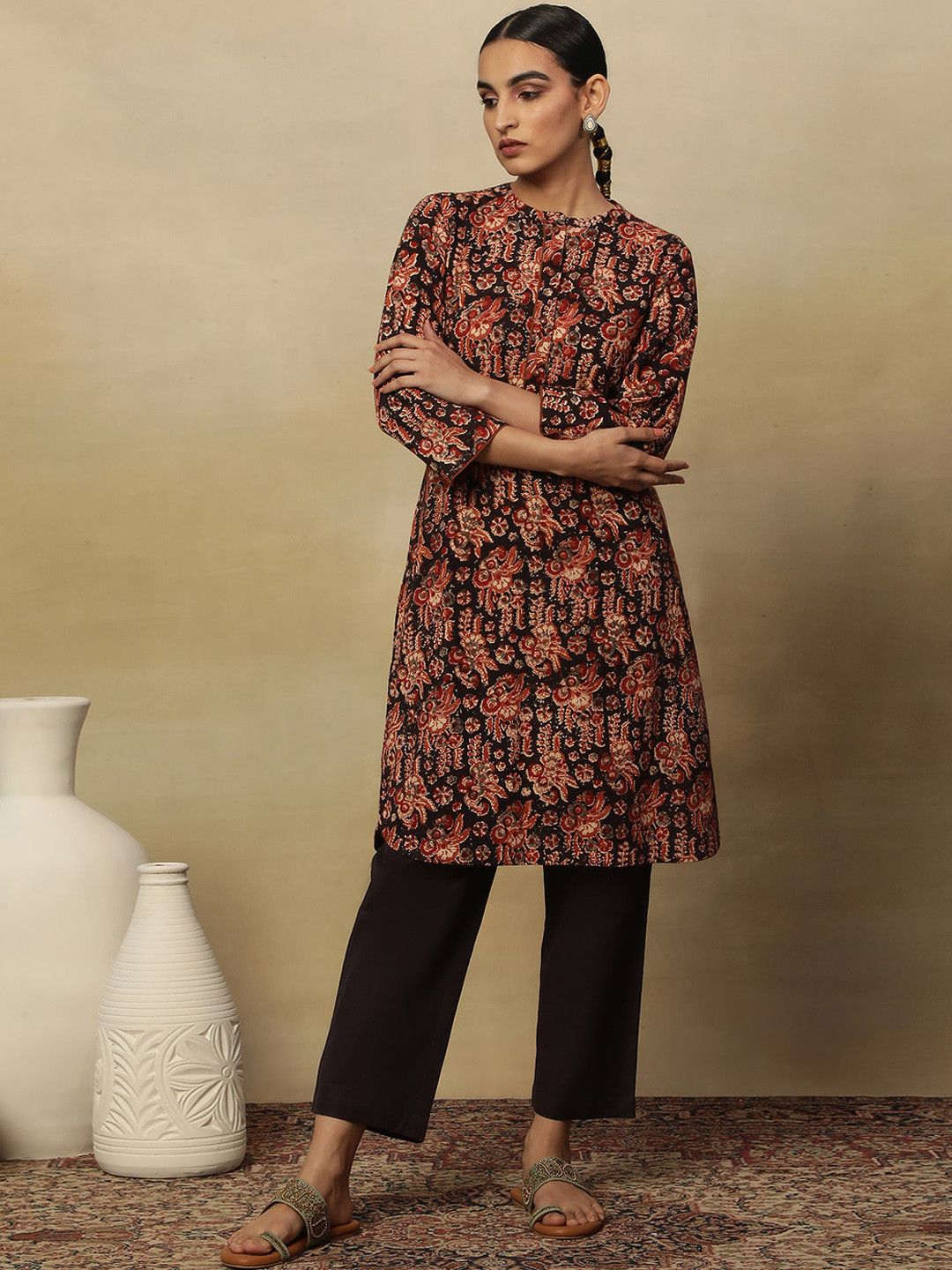 Women Printed Coffee Brown Three-Quarter Sleeves V-Neck Cotton A-Line Kurta main image 1