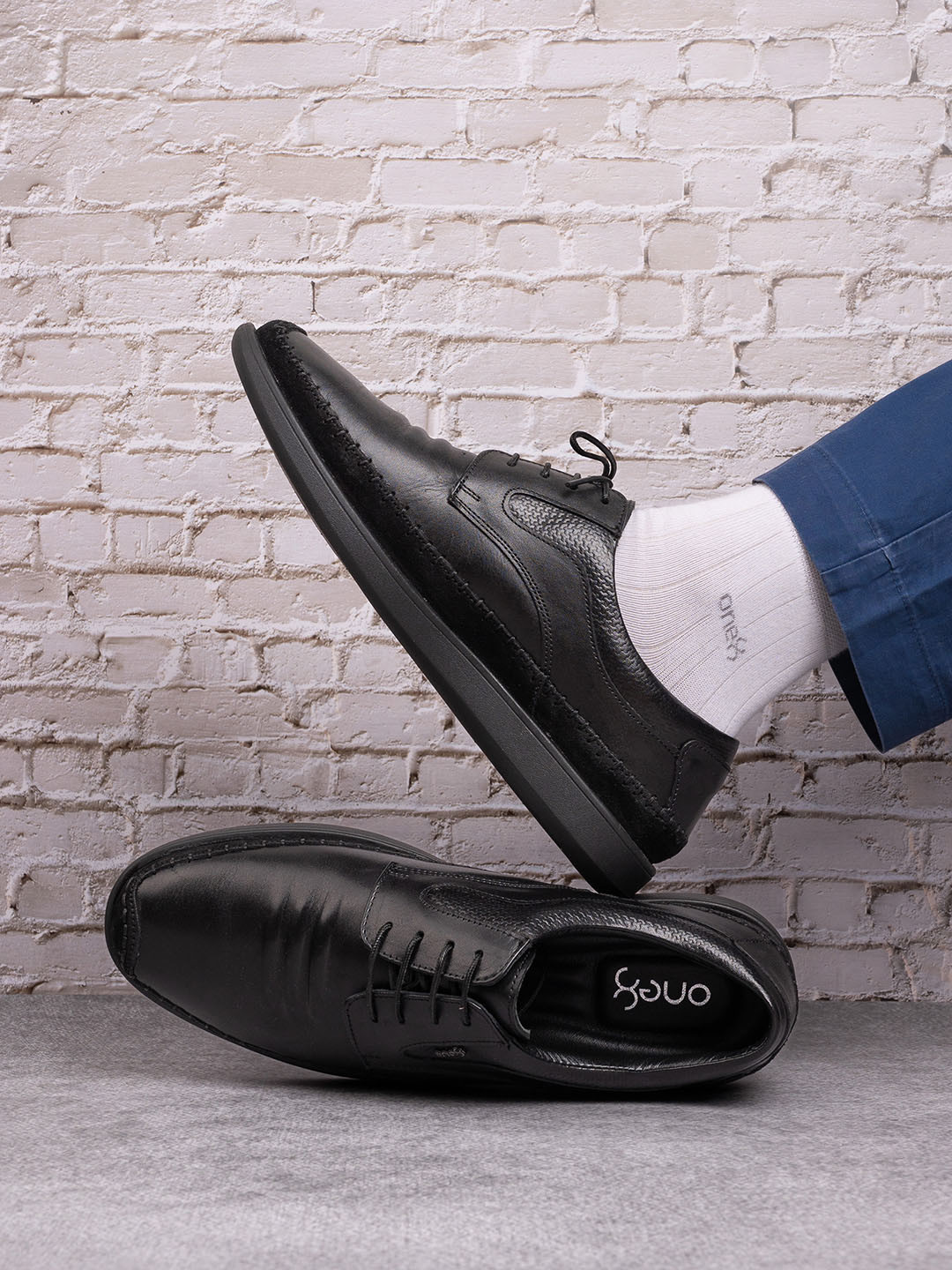 virat kohli new shoes