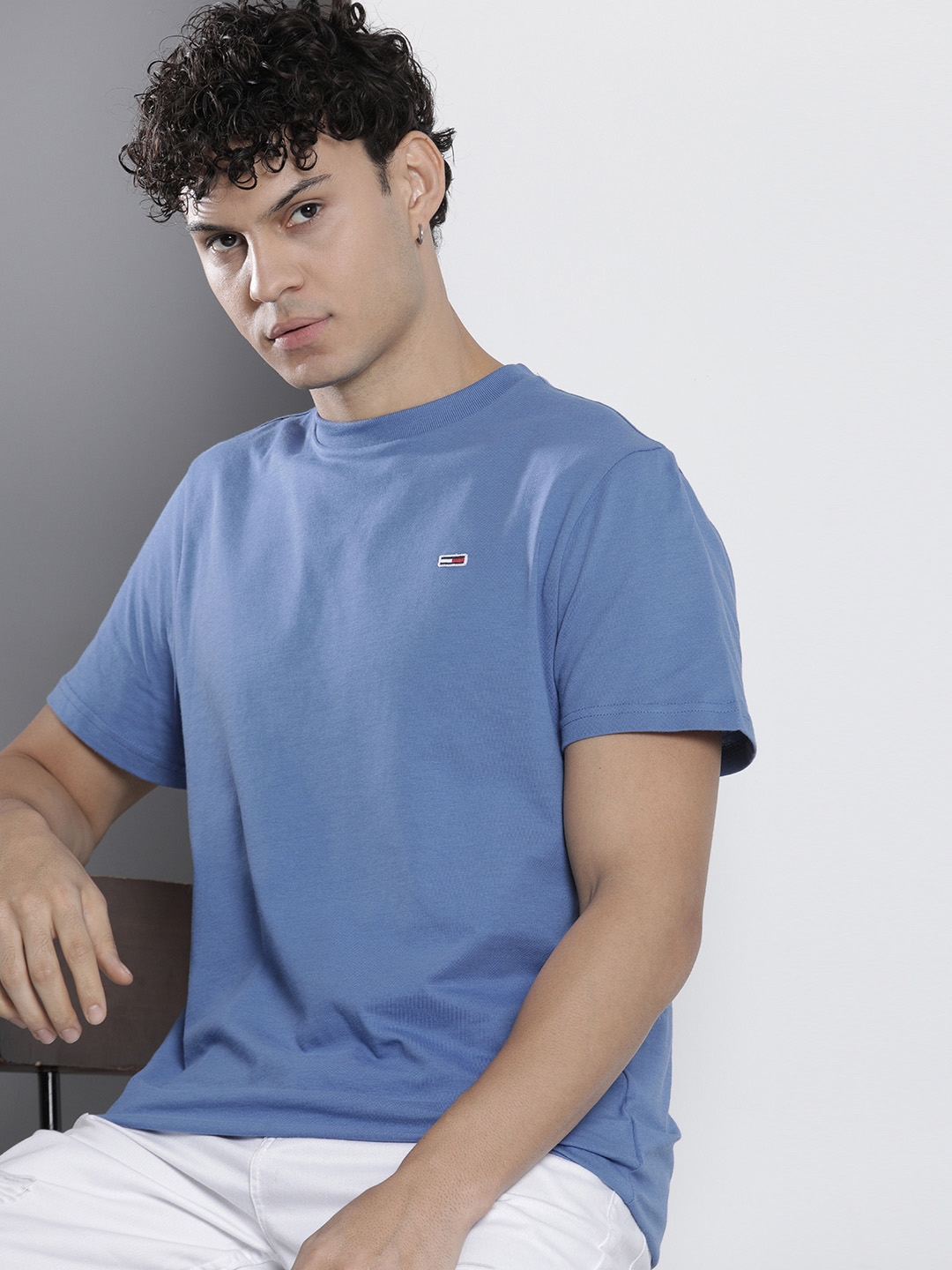 Buy Tommy Hilfiger Pure Cotton Solid Slim Fit T Shirt - Tshirts for Men ...
