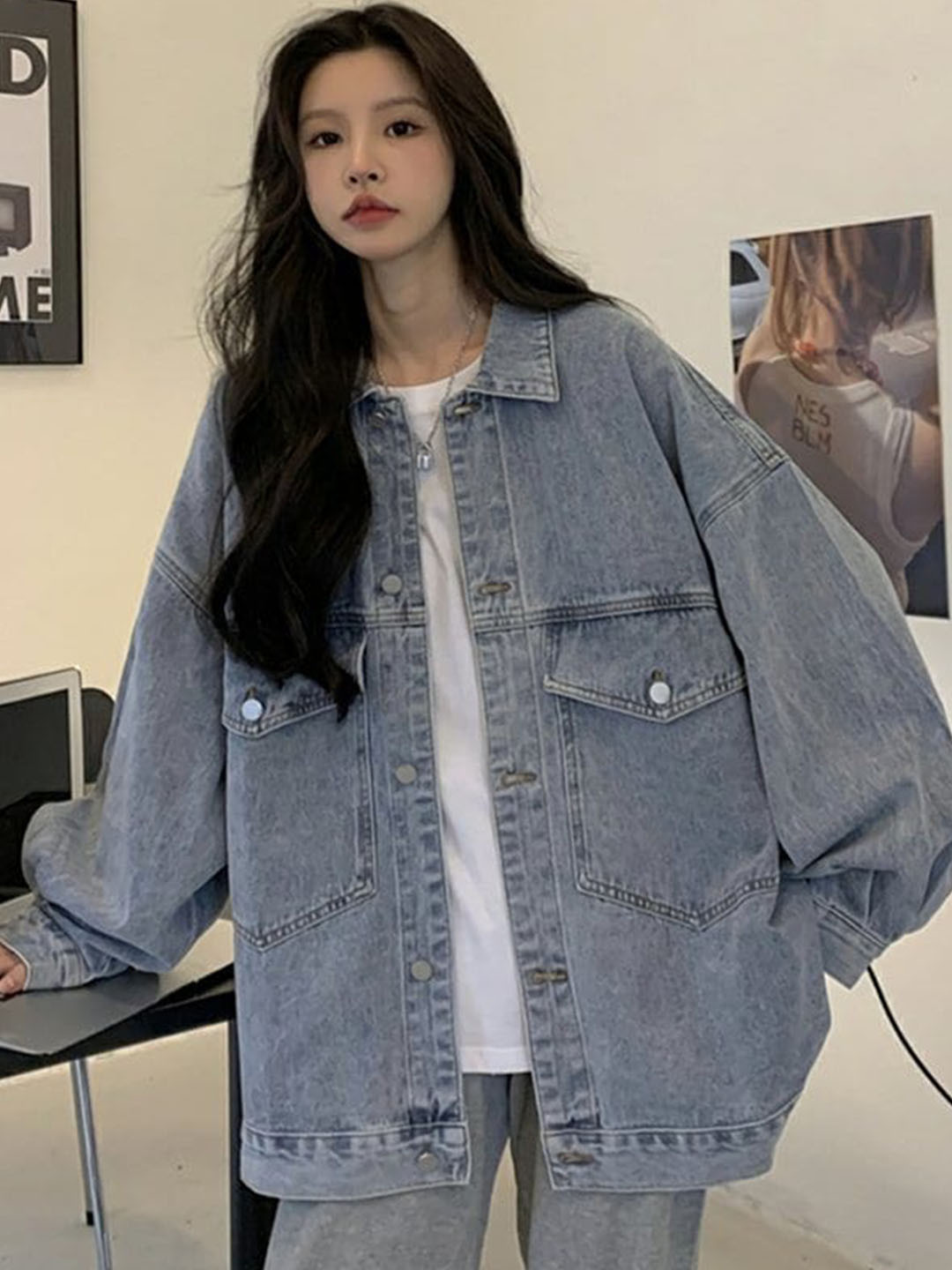 Women's Blue Spread Collar Denim Jacket