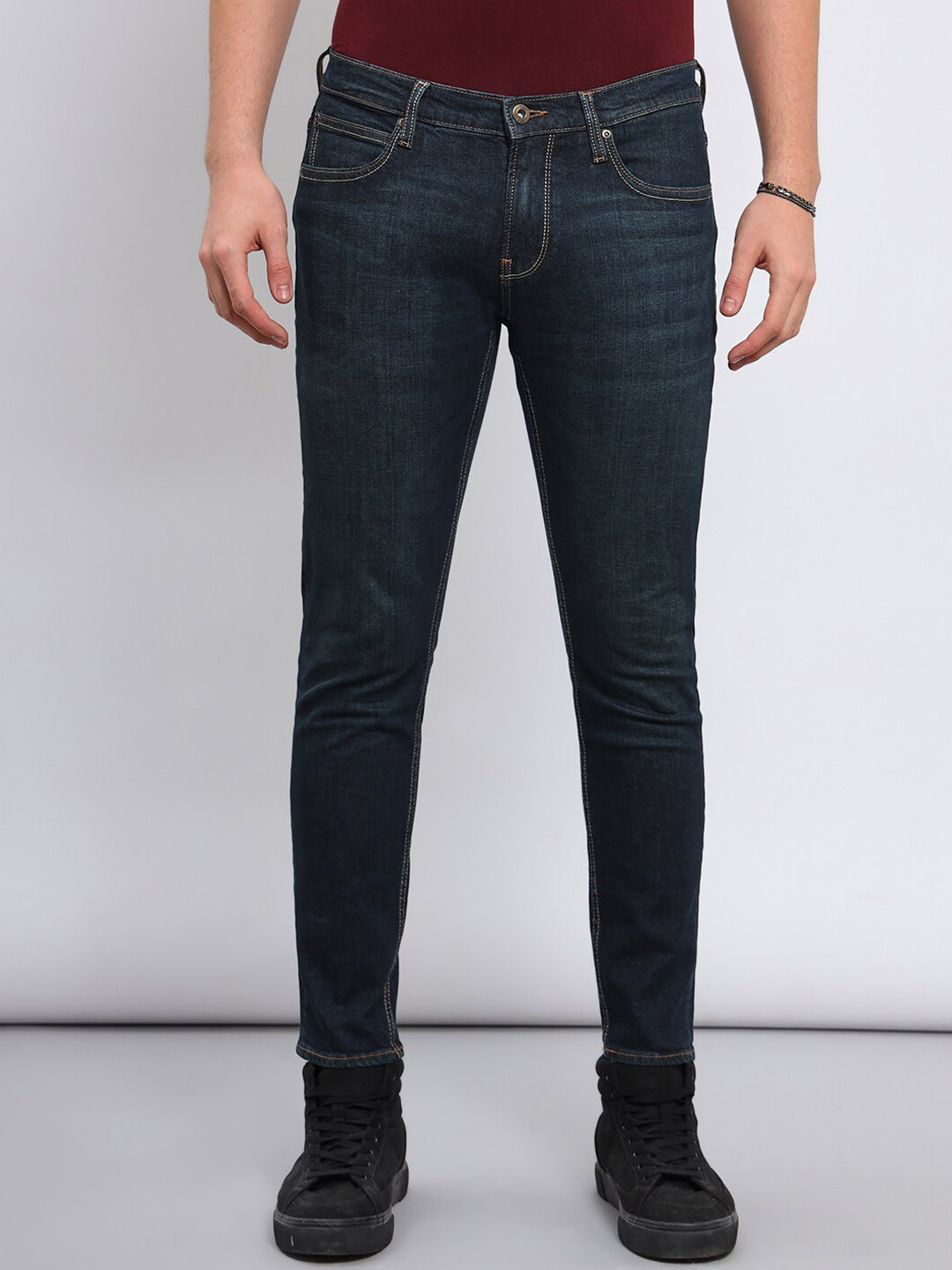 Men's Brown Slim Fit Low-Rise Light Fade Jeans