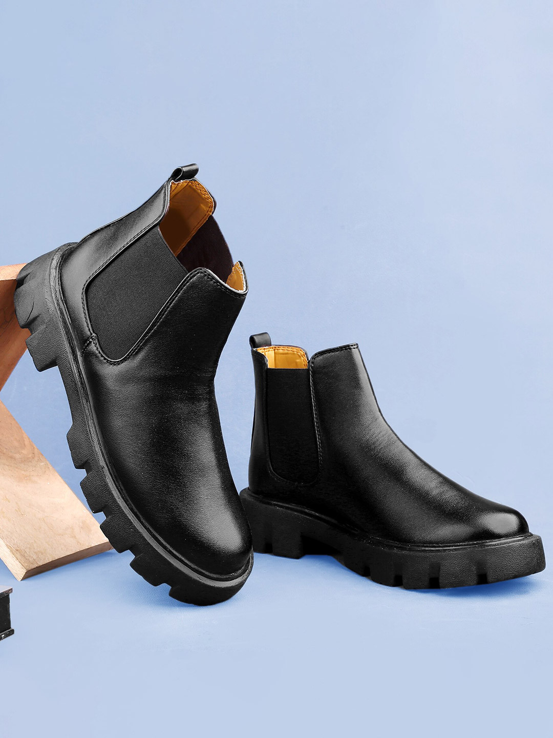 flatform chelsea boots