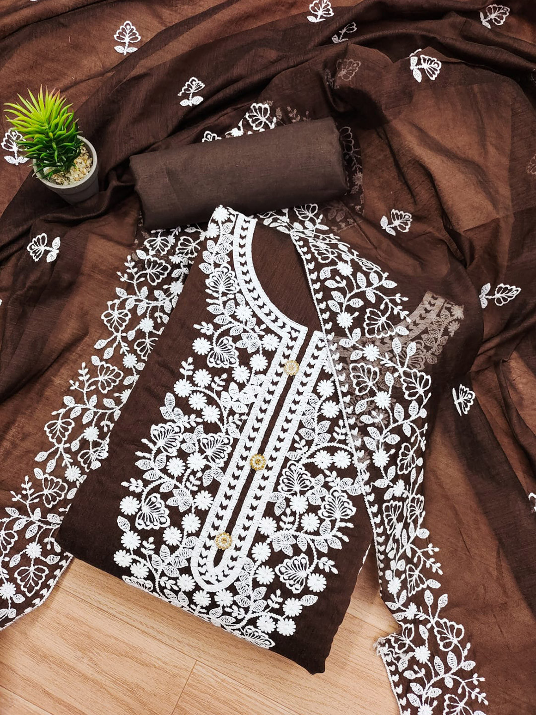 Zerifa – Unstitched Dress Material main image 0