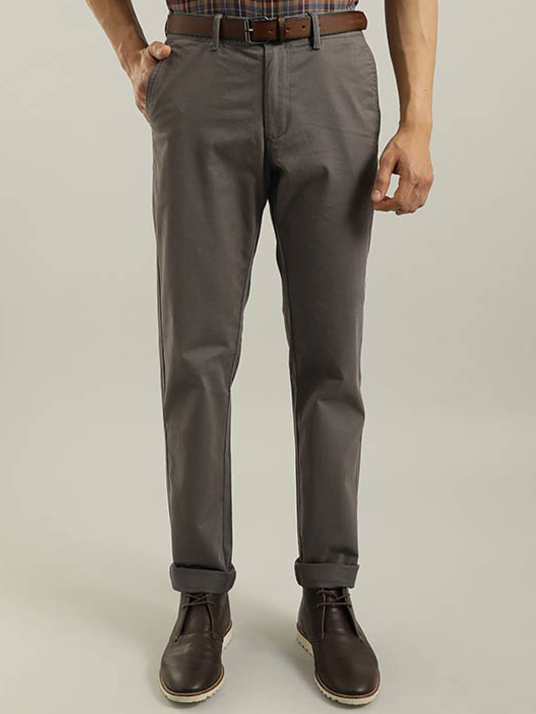 Buy Indian Terrain Men Brooklyn Slim Fit Trousers - Trousers for Men ...