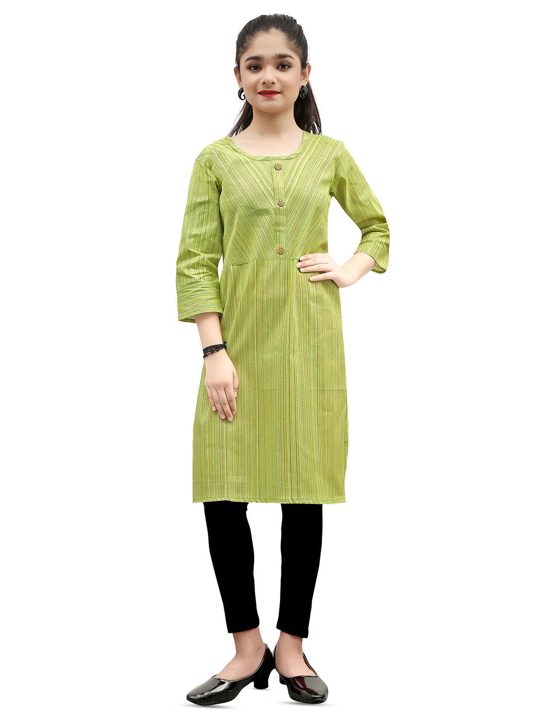 Girls Black & Gold-Toned Self Design Kurta With Palazzos