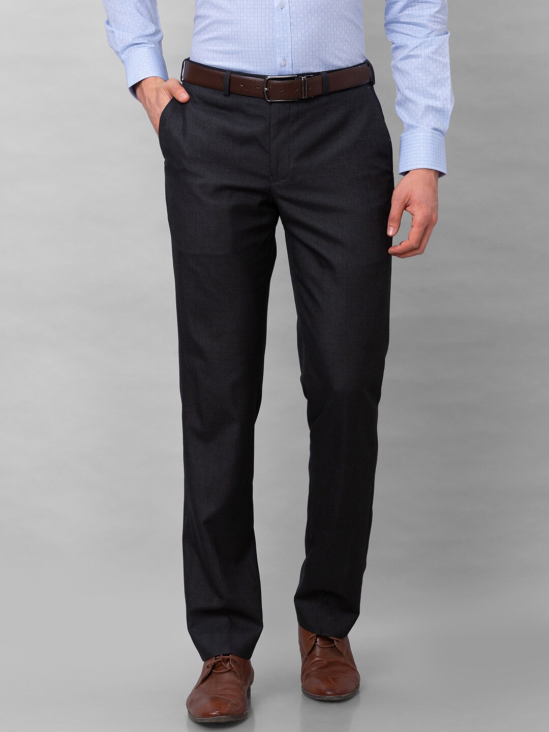 Buy Park Avenue Men Flat Front Mid Rise Regular Fit Formal Trousers ... image.