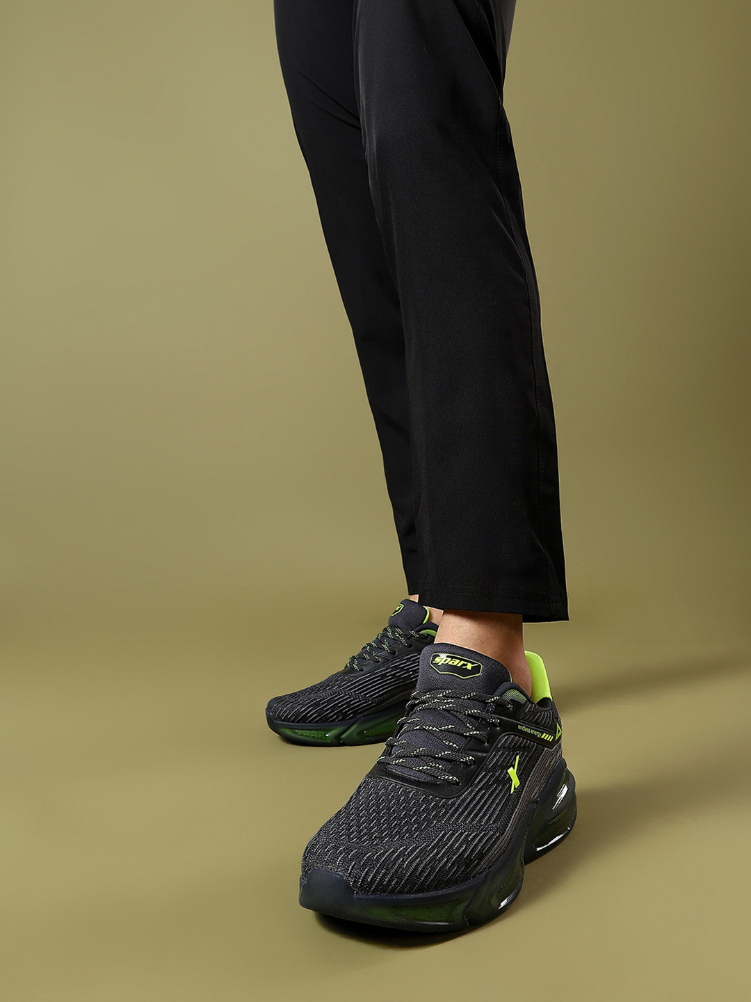 sparx men running shoes