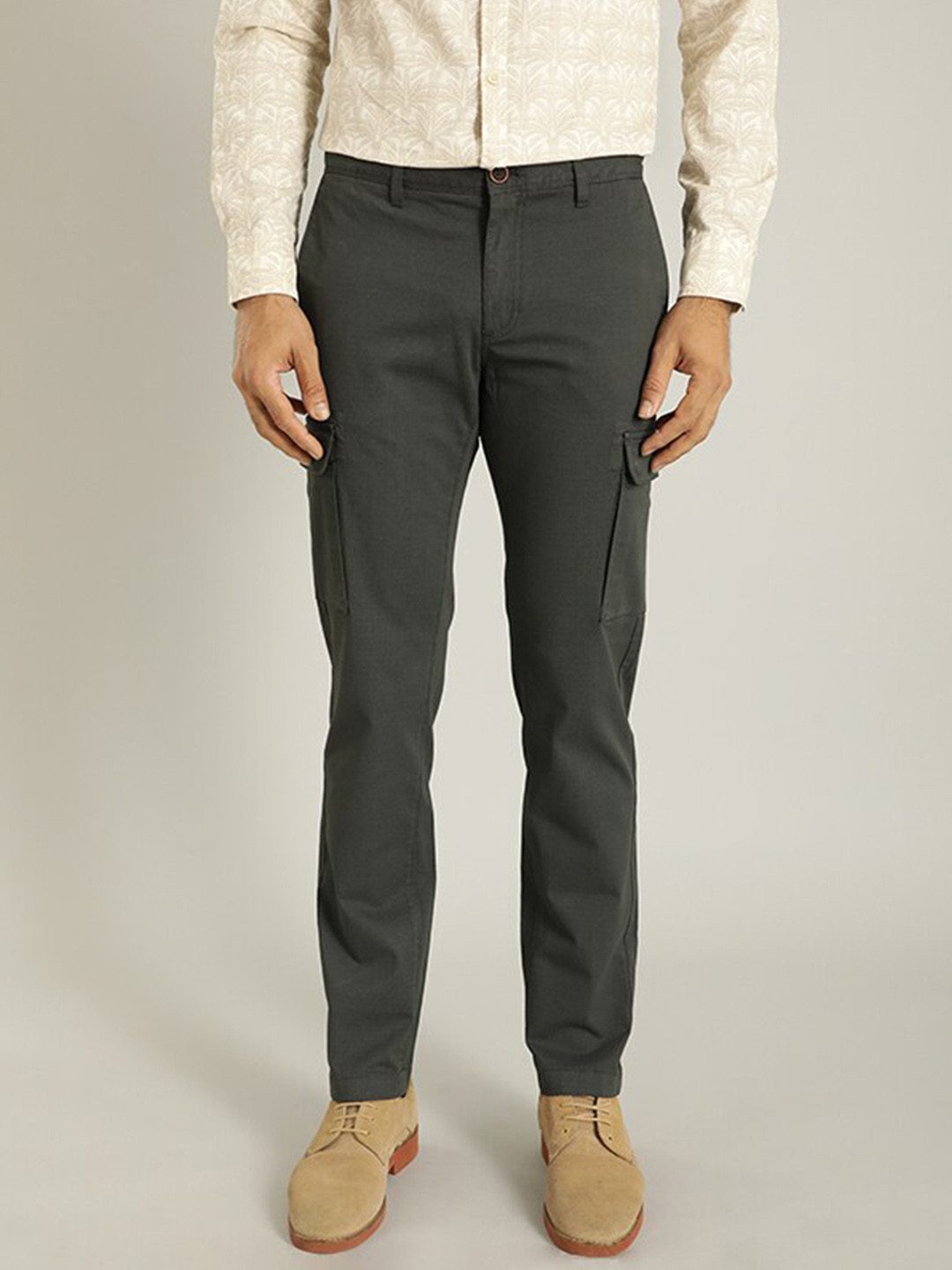 Buy Indian Terrain Men Cotton Brooklyn Slim Fit Mid Rise Trouser ...