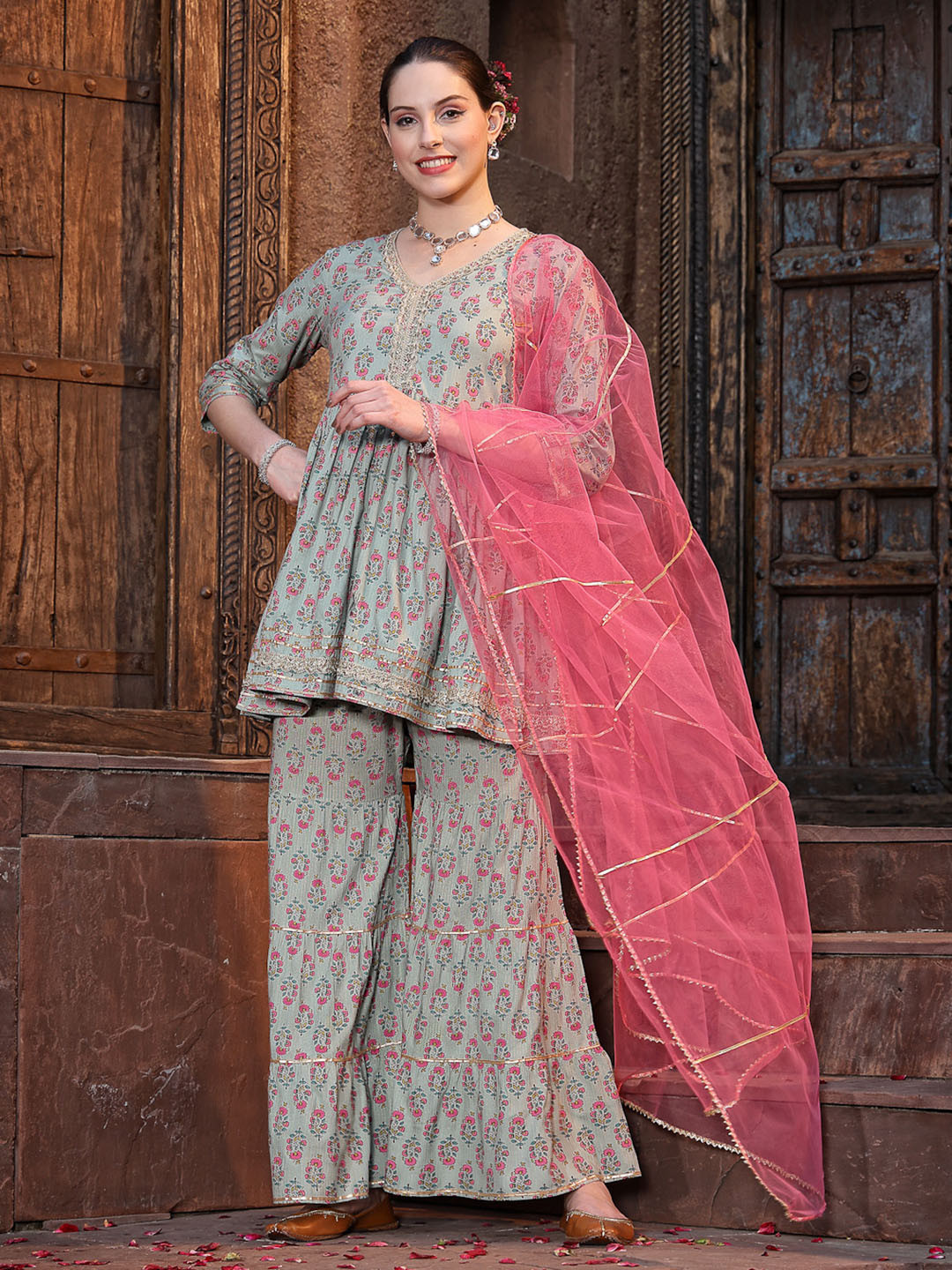 Women's Peach Embroidered Pleated Gotta Patti Kurta Sets with Palazzos & Dupatta main image 0