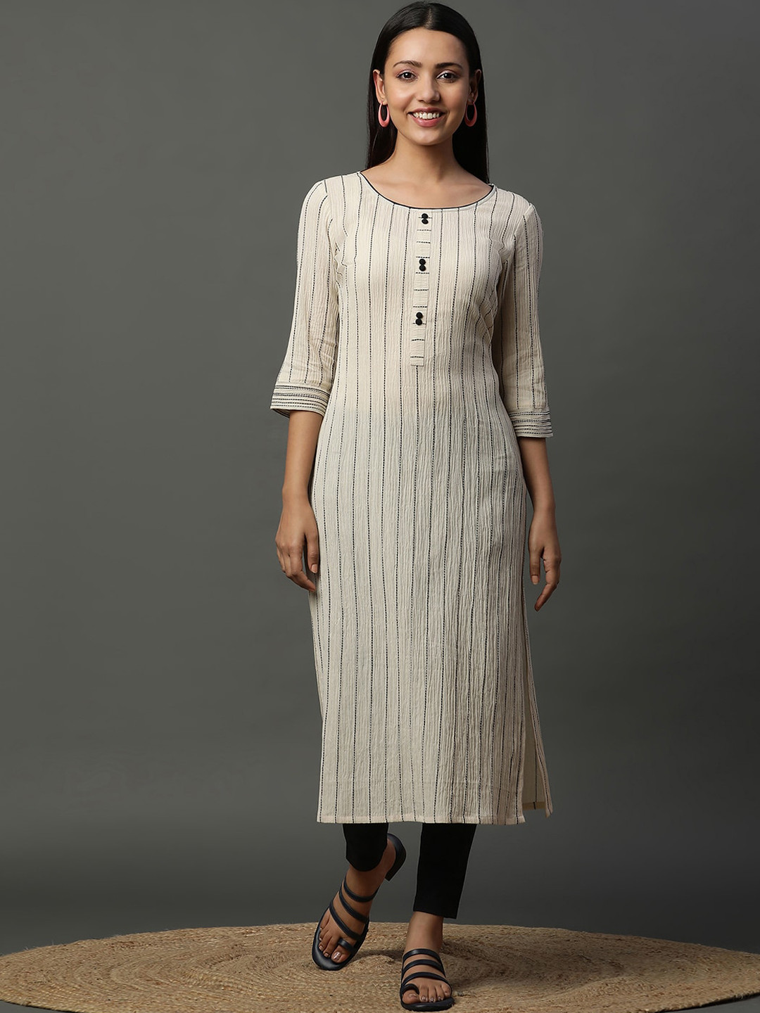Wome Mustrad Printed Straight Kurta Three Quarter Sleeves main image 1